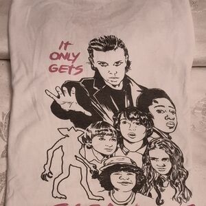 Netflix White Stranger Things - Short Sleeve Medium Tee